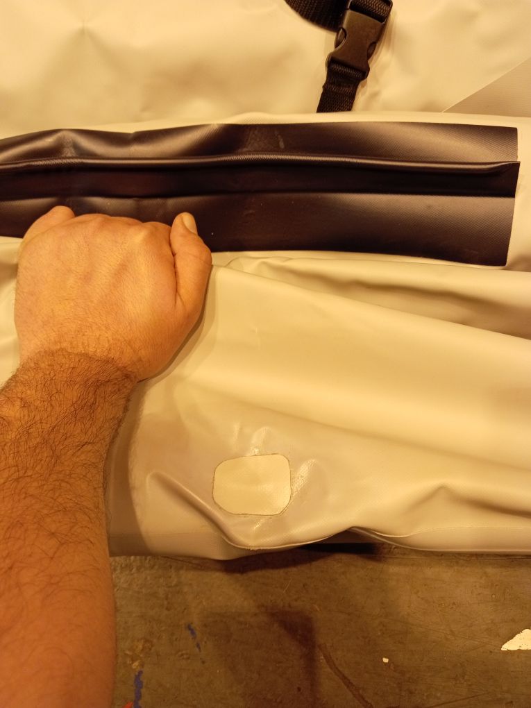 Reconditioned Boatworld Air V Type Floor 270 Inflatable Boat R-020-B Inflatable Boat