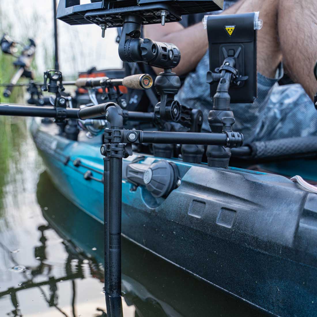 Borika FASTen Universal Onboard Transducer Holder with Mount Borika Accessories