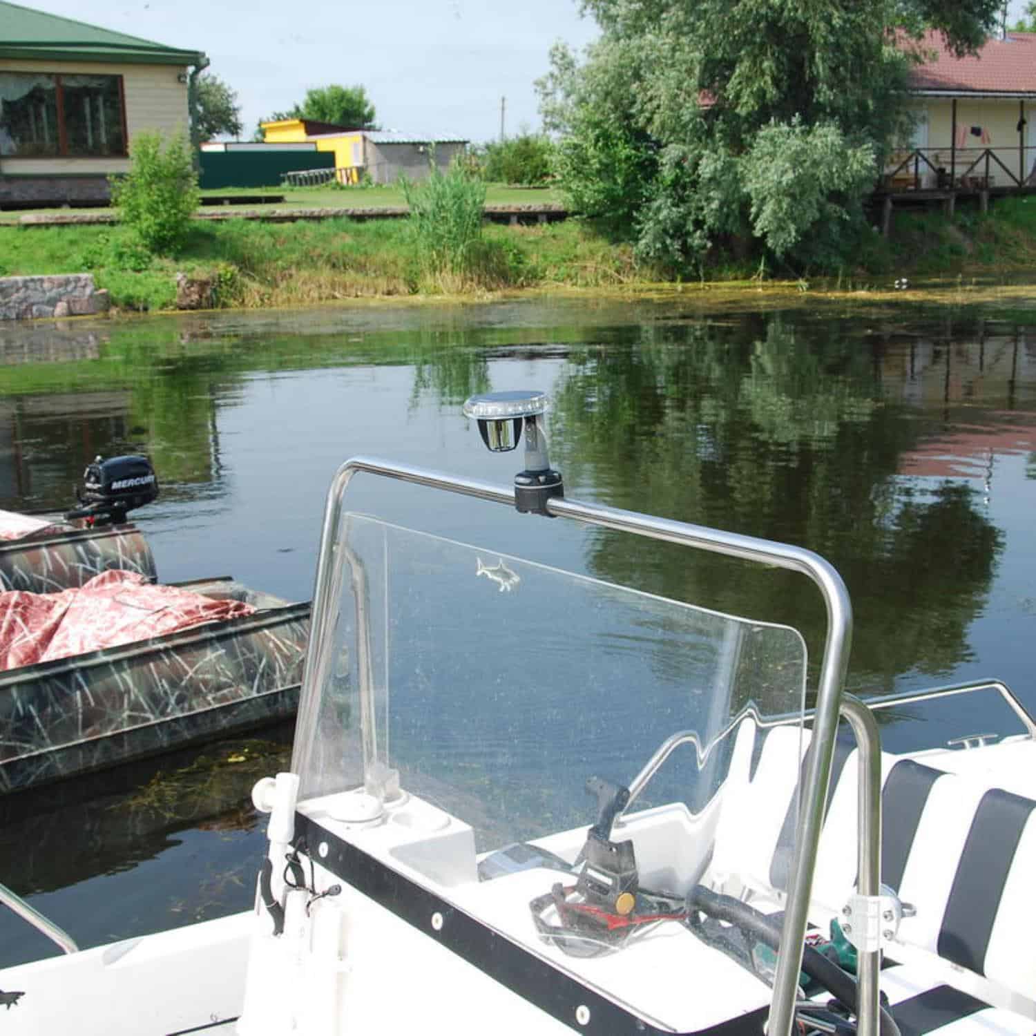 Borika FASTen Holder for LONAKO portable navigation lights Borika Accessories