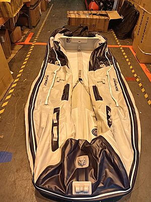Reconditioned Boatworld Air V type Floor 330 Inflatable Boat R-029-A Inflatable Boat