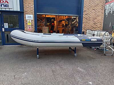 Reconditioned Boatworld Air V type Floor 380 Inflatable Boat with Trim Tabs R-030-D Inflatable Boat