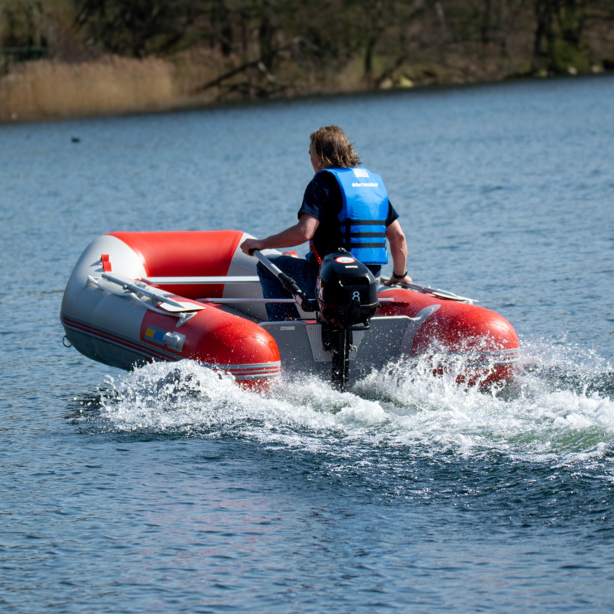 Boatworld Air Deck 320