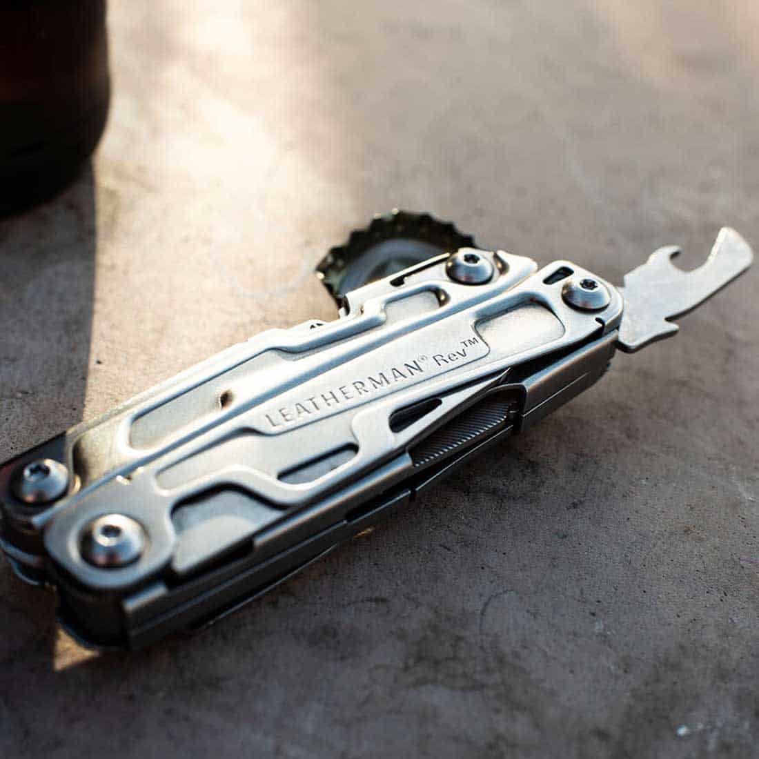 Leatherman Rev