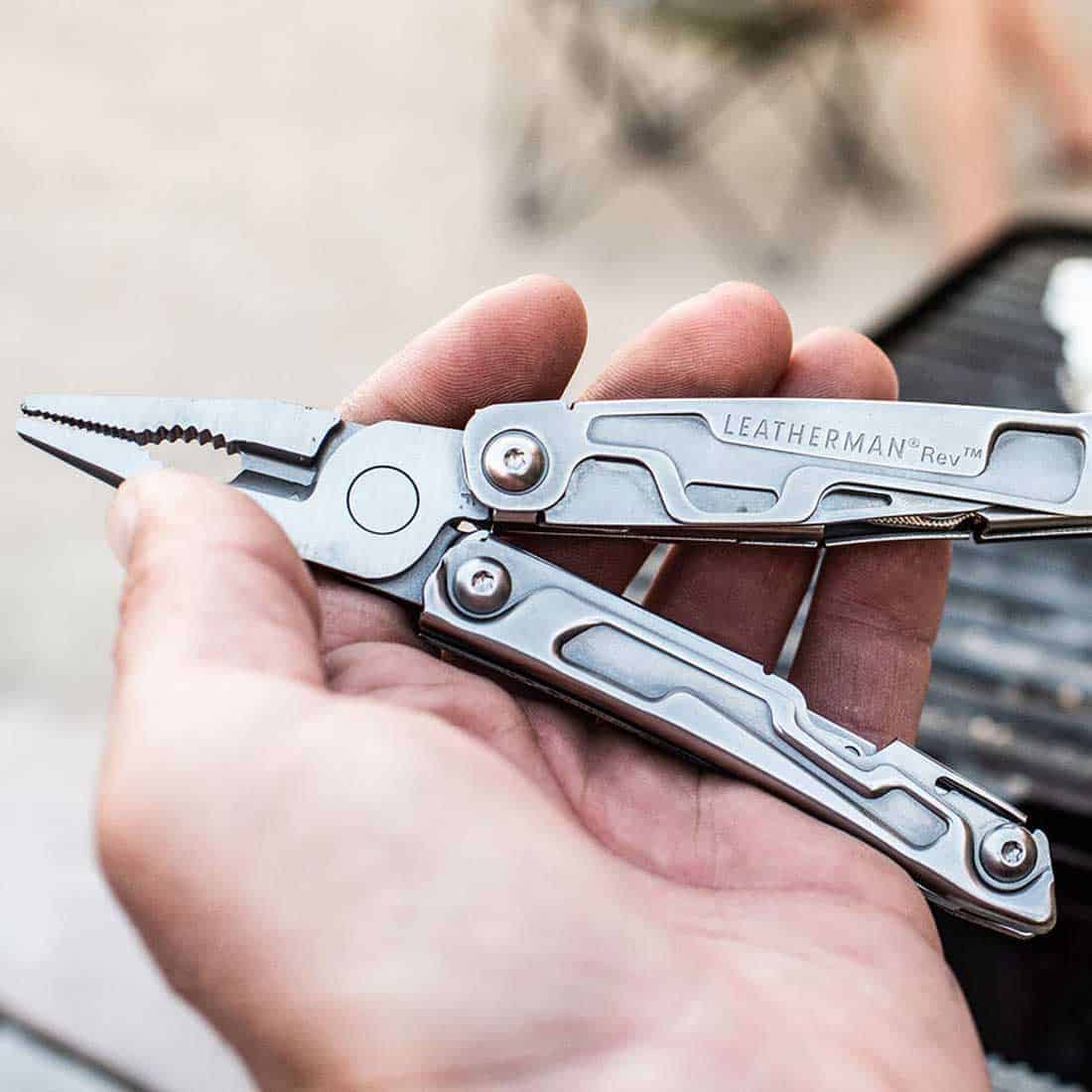 Leatherman Rev