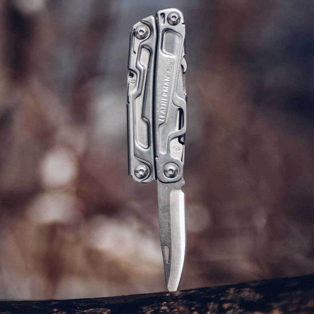 Leatherman Rev