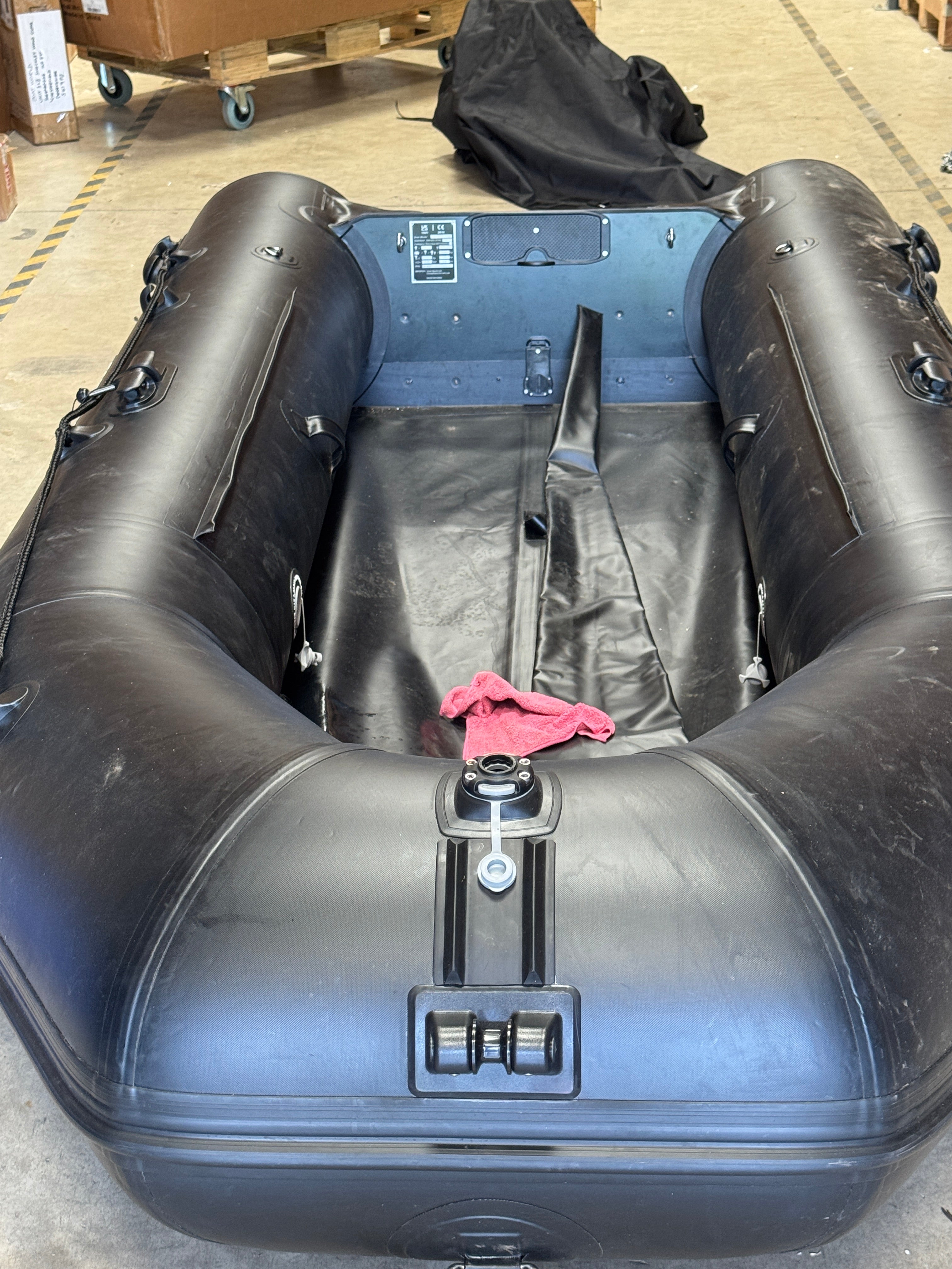 Reconditioned Boatworld 330 Pro Black R-041-D Inflatable Boat