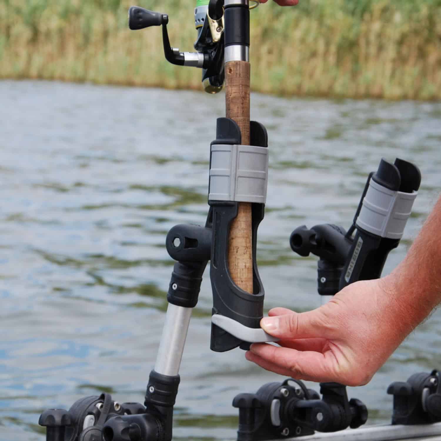 Borika FASTen Fishing Rod Holder Black